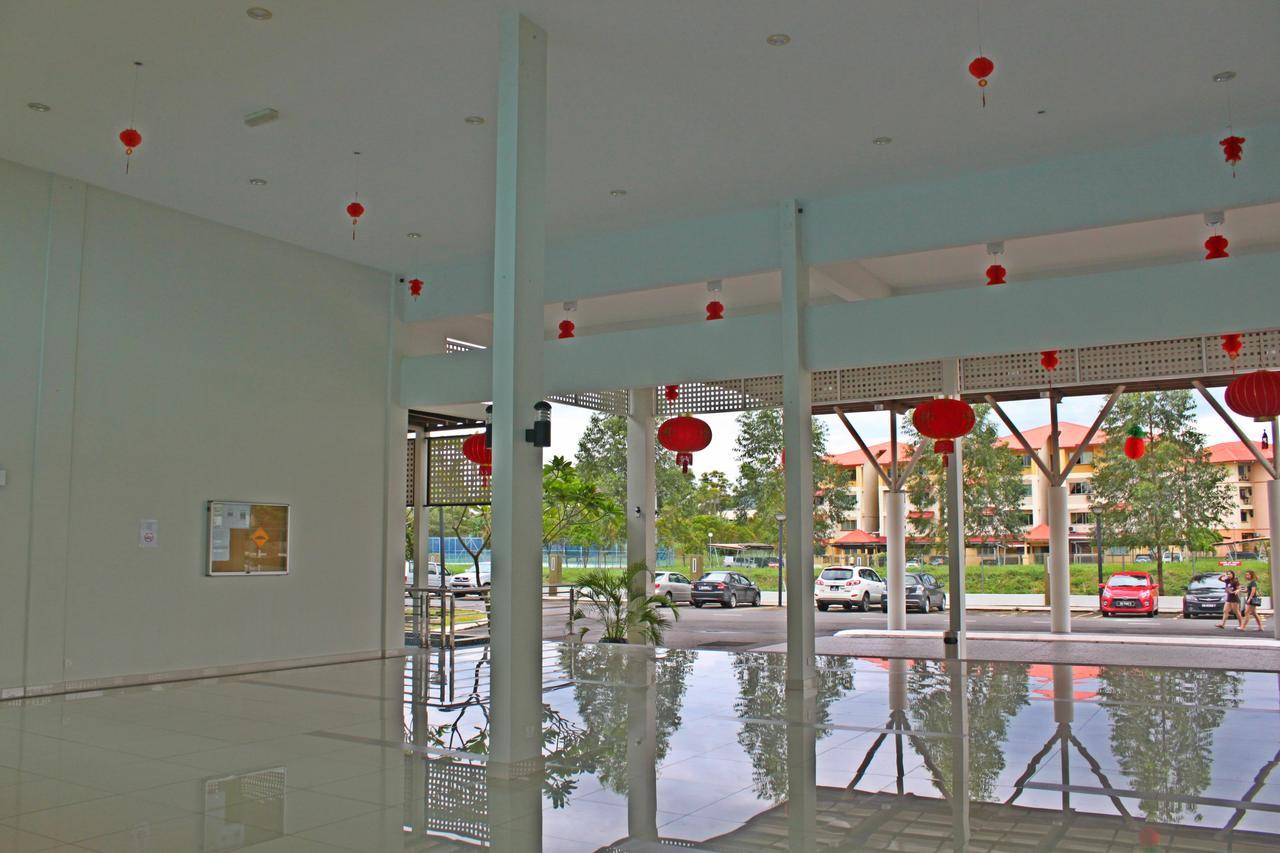 Hello Kitty Signature Suite Sandakan Eksteriør billede